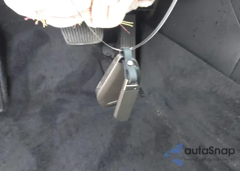 2025 Kia K5 Gt-Line из США, поврежденный, VIN KNAG64J75S5324712